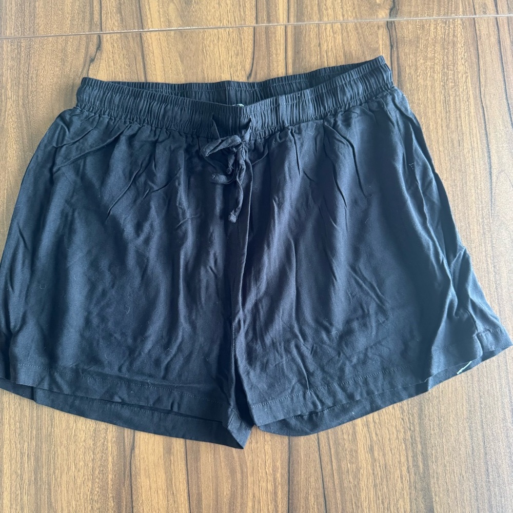 Boohoo Black Elastic Drawstring Casual Shorts